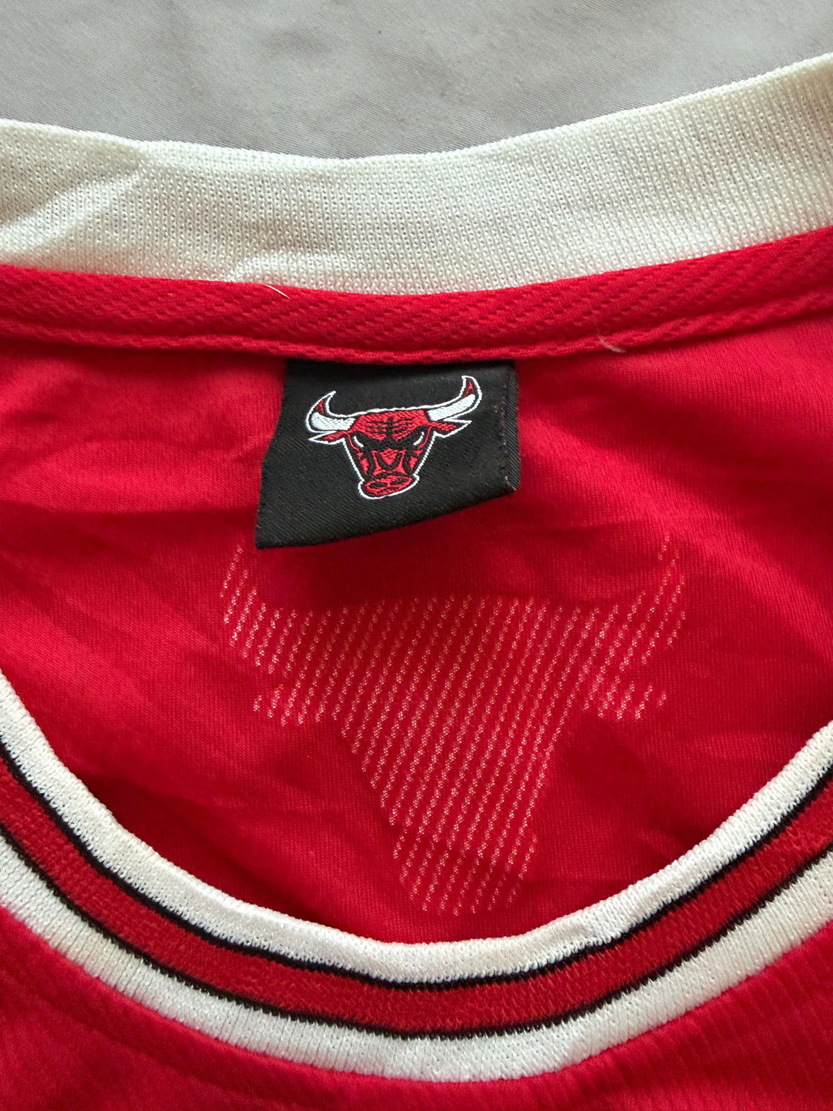 Adidas Chicago Bulls Derrick Rose #1 NBA Jersey | Red Road Swingman Men’s Small