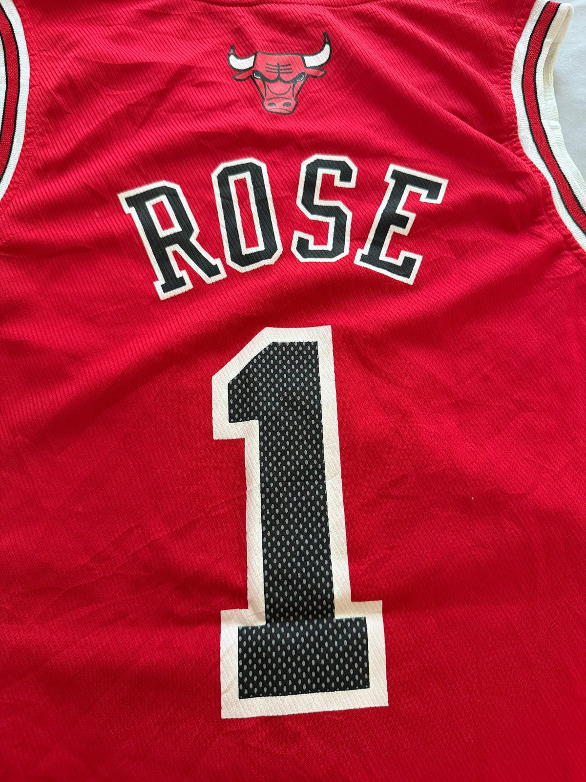 Adidas Chicago Bulls Derrick Rose #1 NBA Jersey | Red Road Swingman Men’s Small