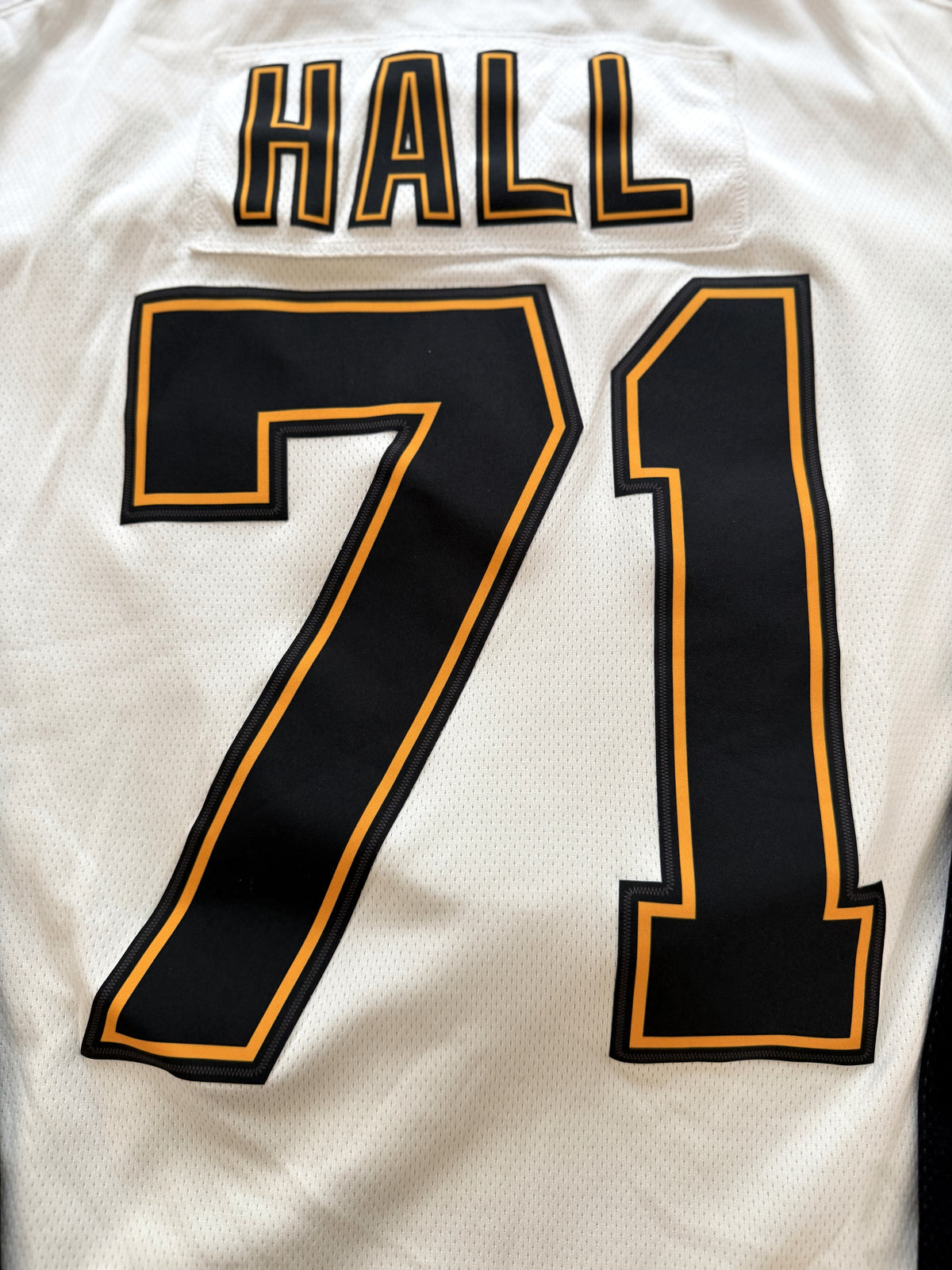 Boston Bruins Taylor Hall #71 Reverse Retro Hockey Jersey | Fanatics Pooh Bear White Men's M